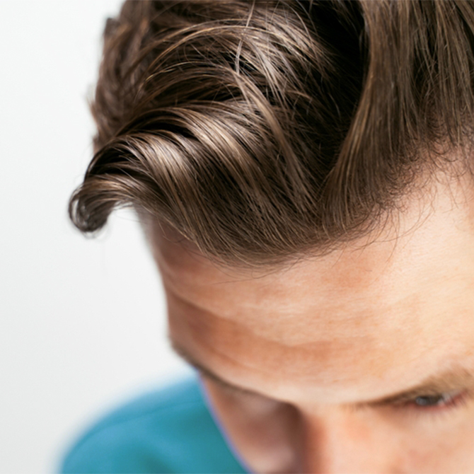 ผมหงอกก่อนวัย รักษาได้ไหม? หรือเป็นสัญญาณเตือนสุขภาพที่คุณไม่ควรมองข้าม!